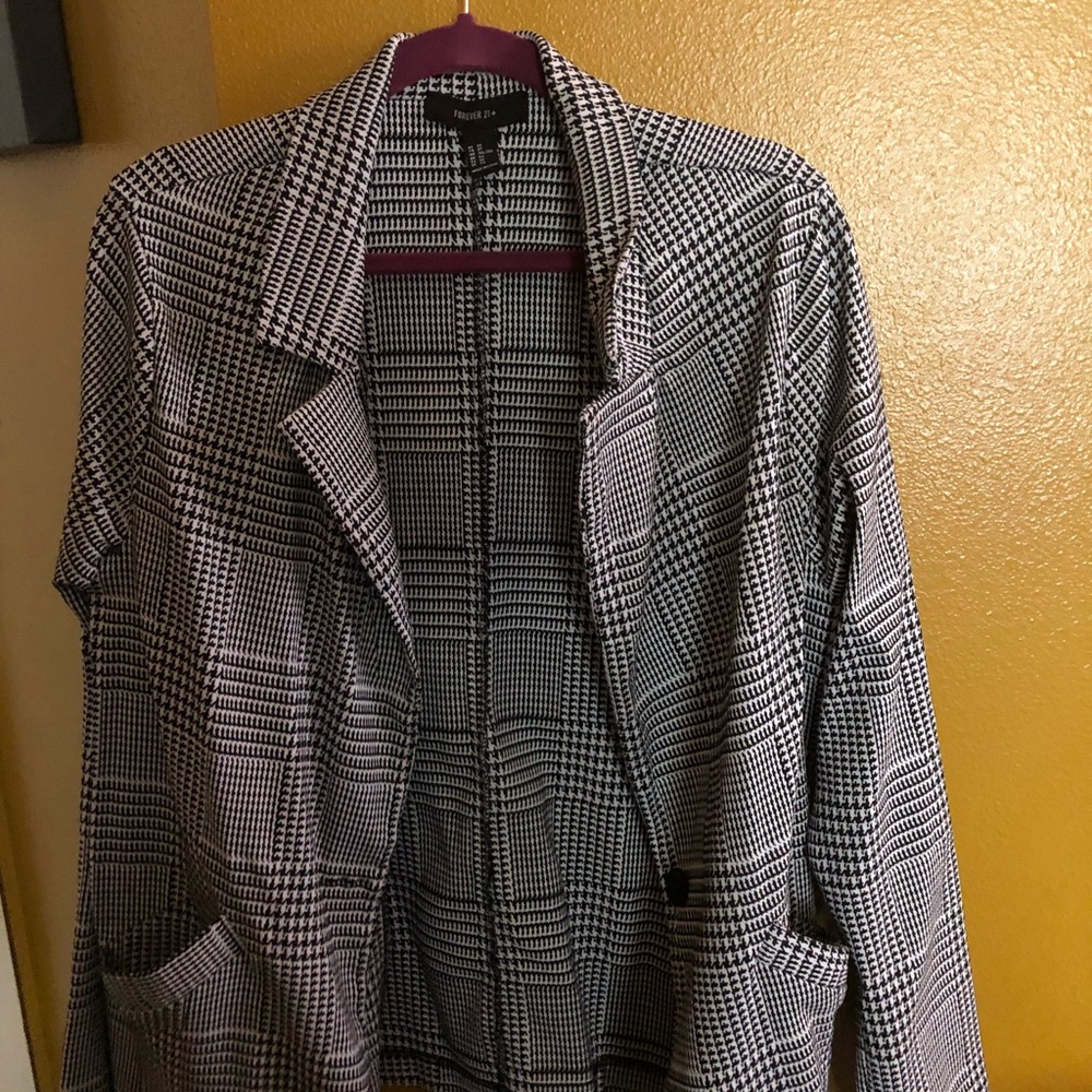 Checkered blazer forever 21